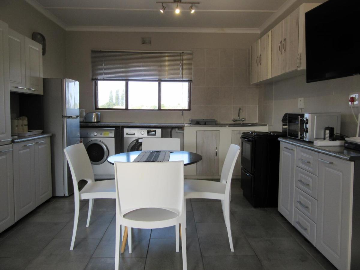 Uitspan Apartment St Lucia Exterior photo